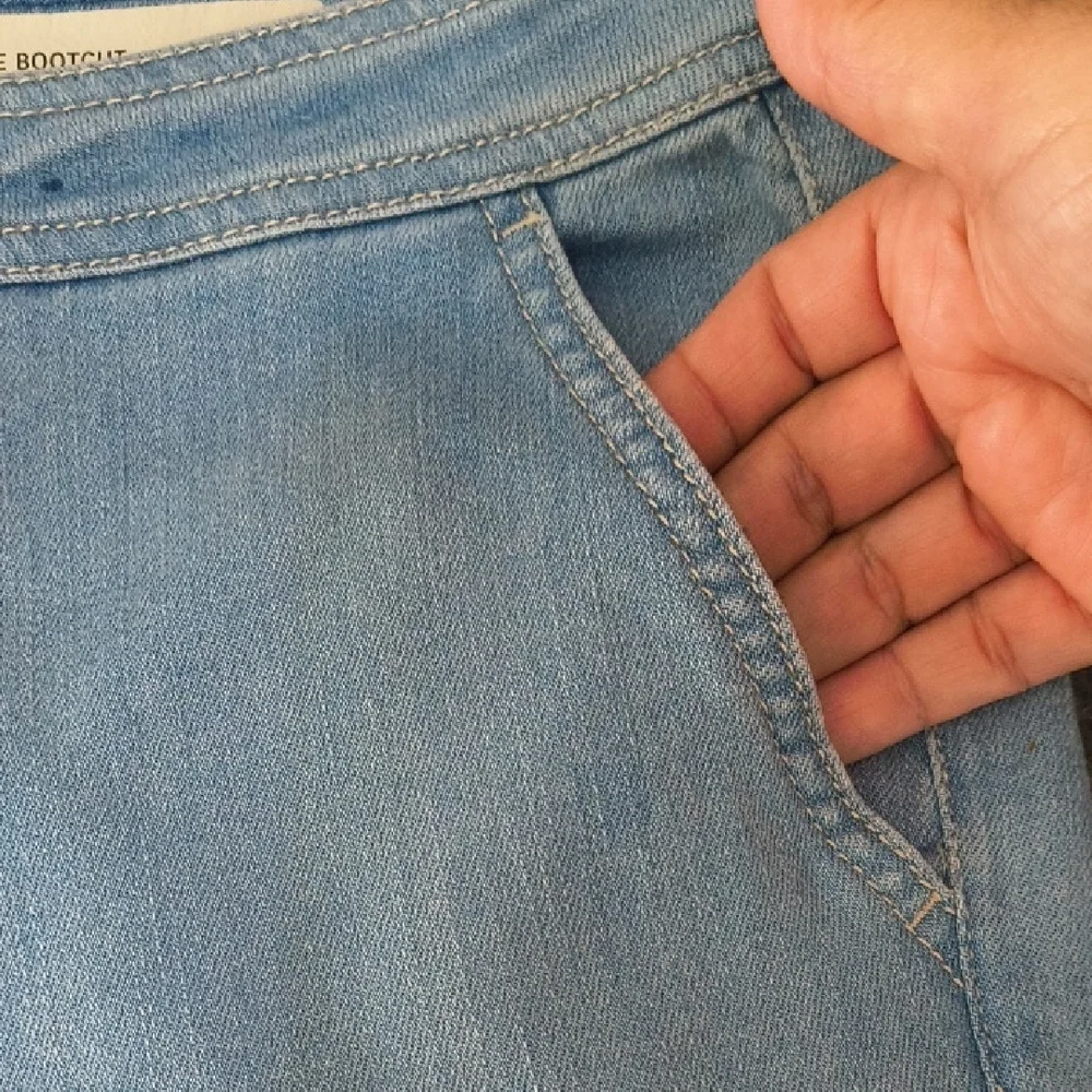 Pilcro and the Letterpress By Anthropologie High Rise Bootcut Jeans Size 29 - Picture 5 of 10